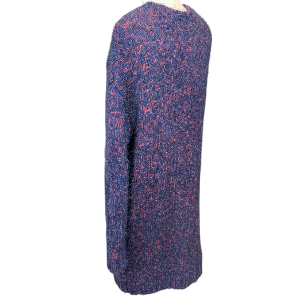 Absolutely Creative Worldwide Stitch Fix purple, red maxi eyelash sweater. Large